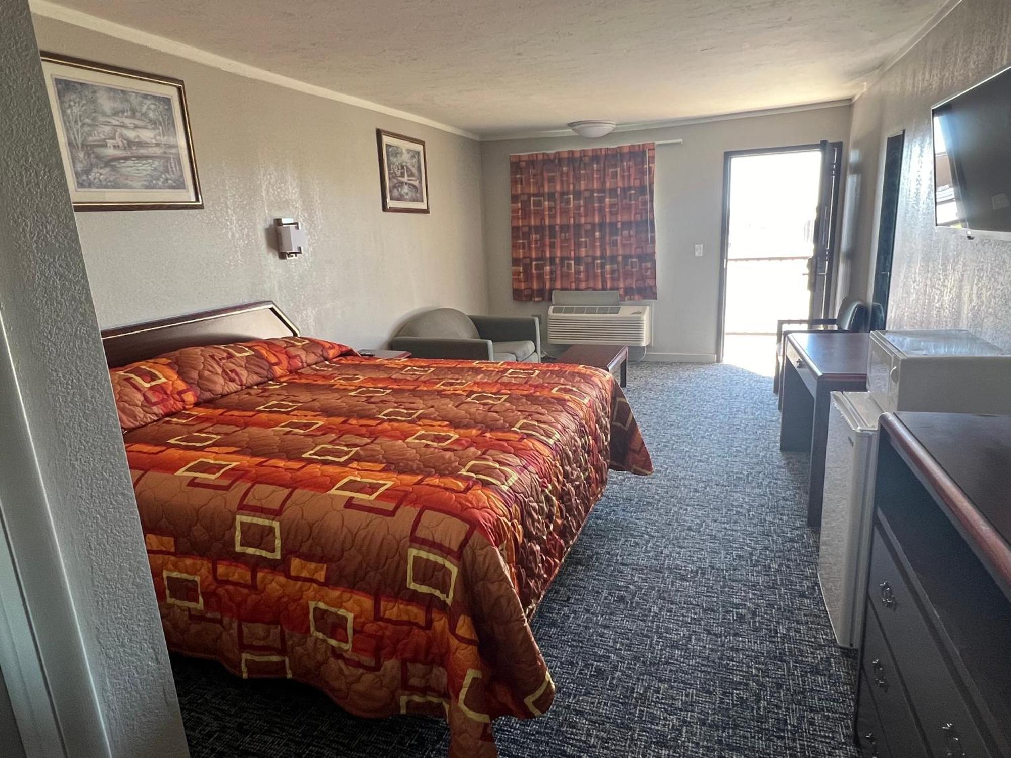 Hotel 81 El Reno 외부 사진